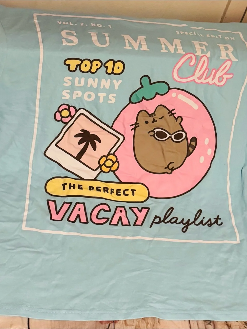 New Pusheen Box Bundle: Vinyl Figure, Towel, Pouch, Shirt XXL, SunHat & Backpack